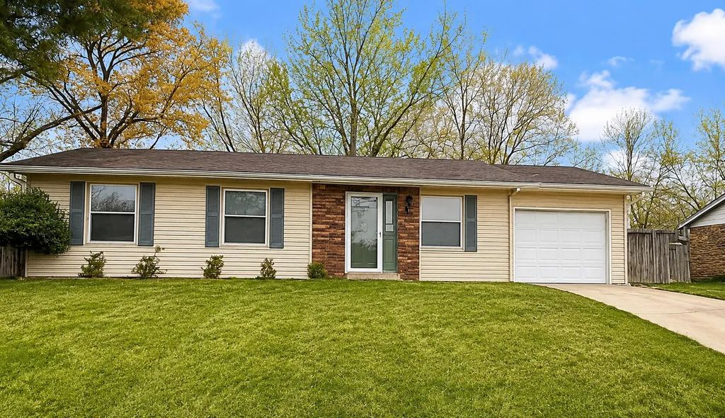 107 Hillside Drive, Georgetown
