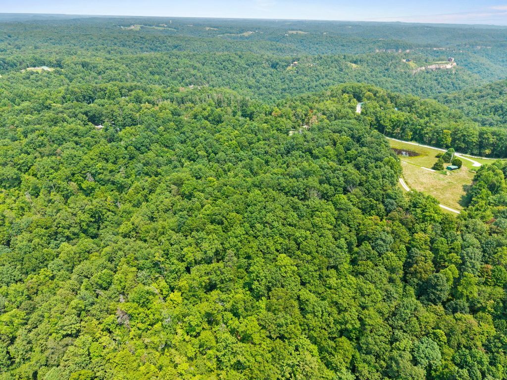 Lot 88, 30 Pinecrest Drive, Frenchburg