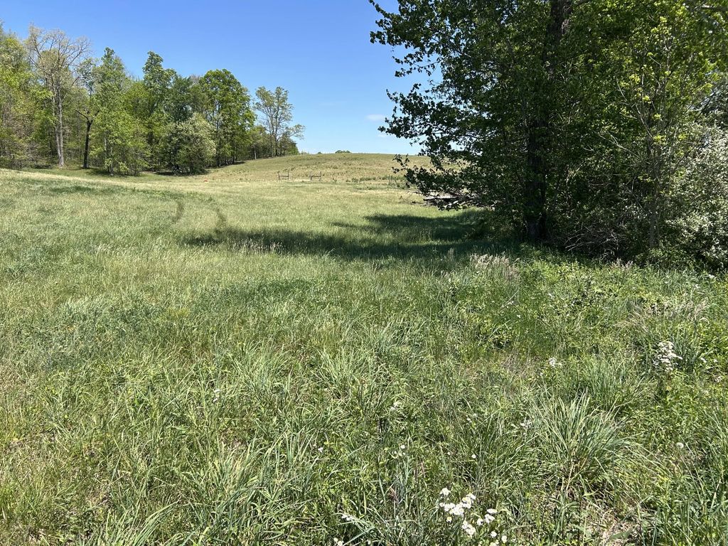00 Kentucky 1394 Highway, East Bernstadt