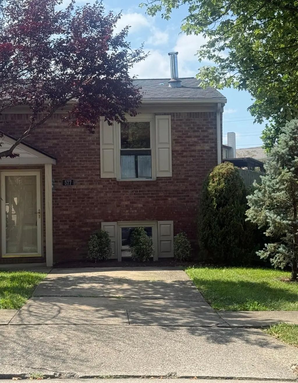 577 El Paseo Place, Lexington