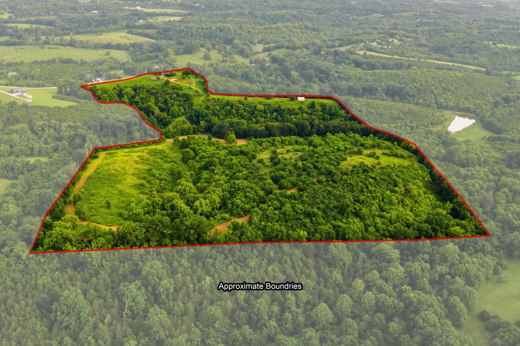 577 New Dixville Road, Harrodsburg