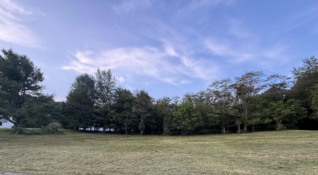 100 Lake Ridge Drive Lot 10, Lancaster