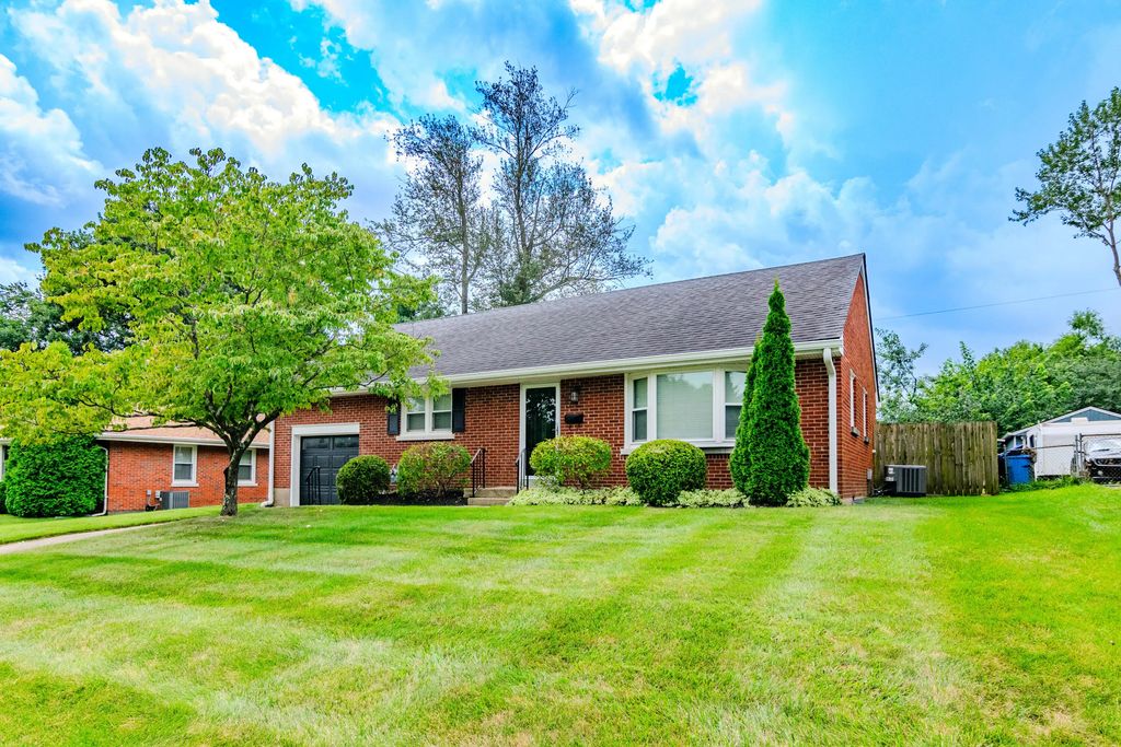 282 Zandale Drive, Lexington