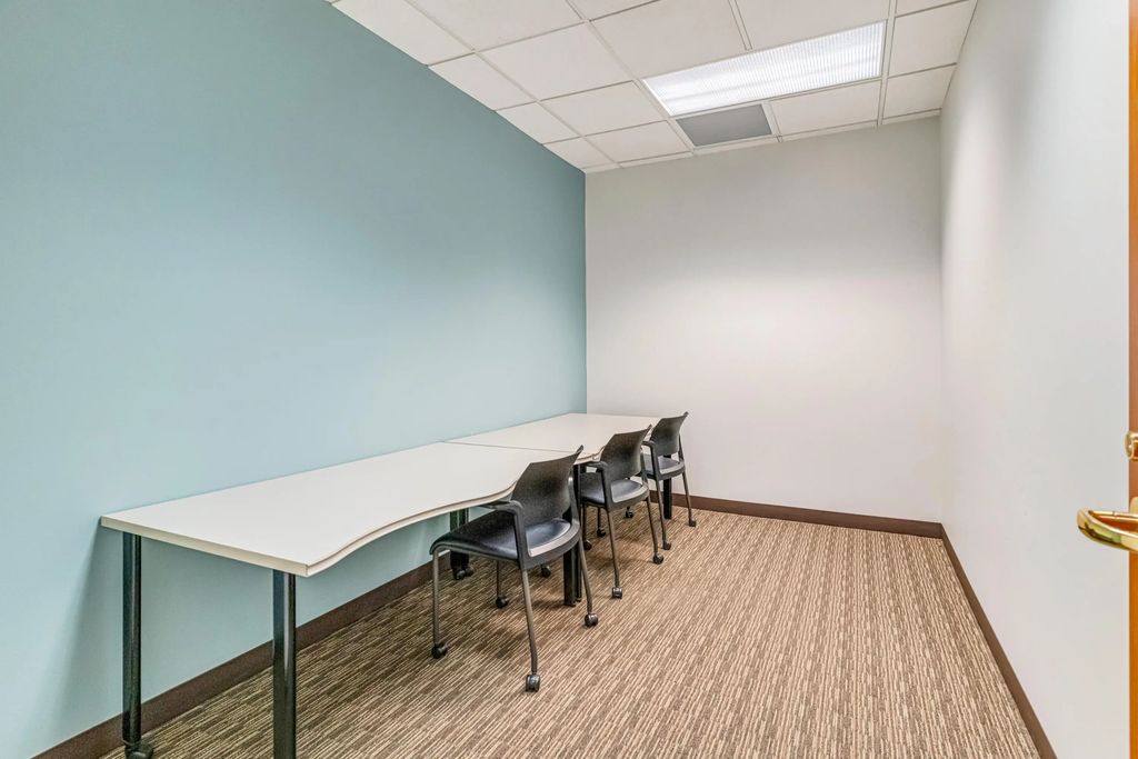 2333 Alexandria Drive Unit 110, Lexington