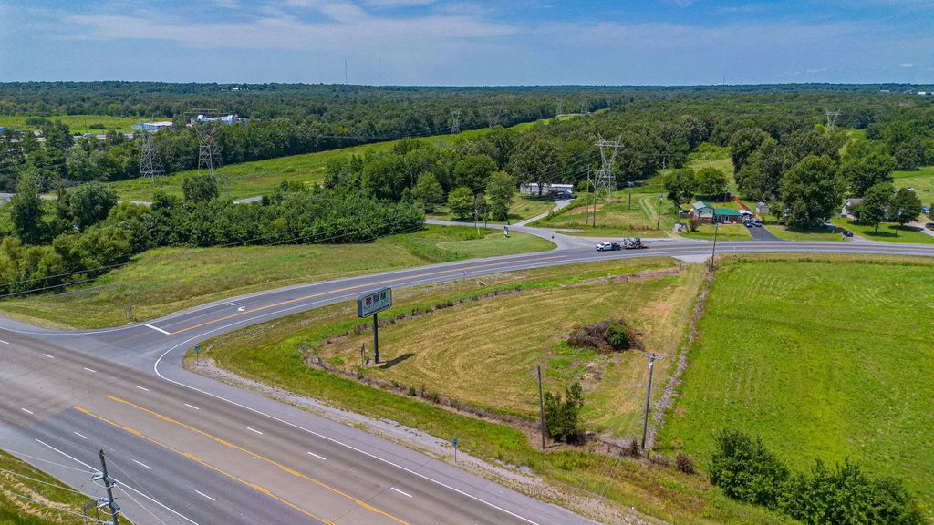 2710 Husband Road, Paducah