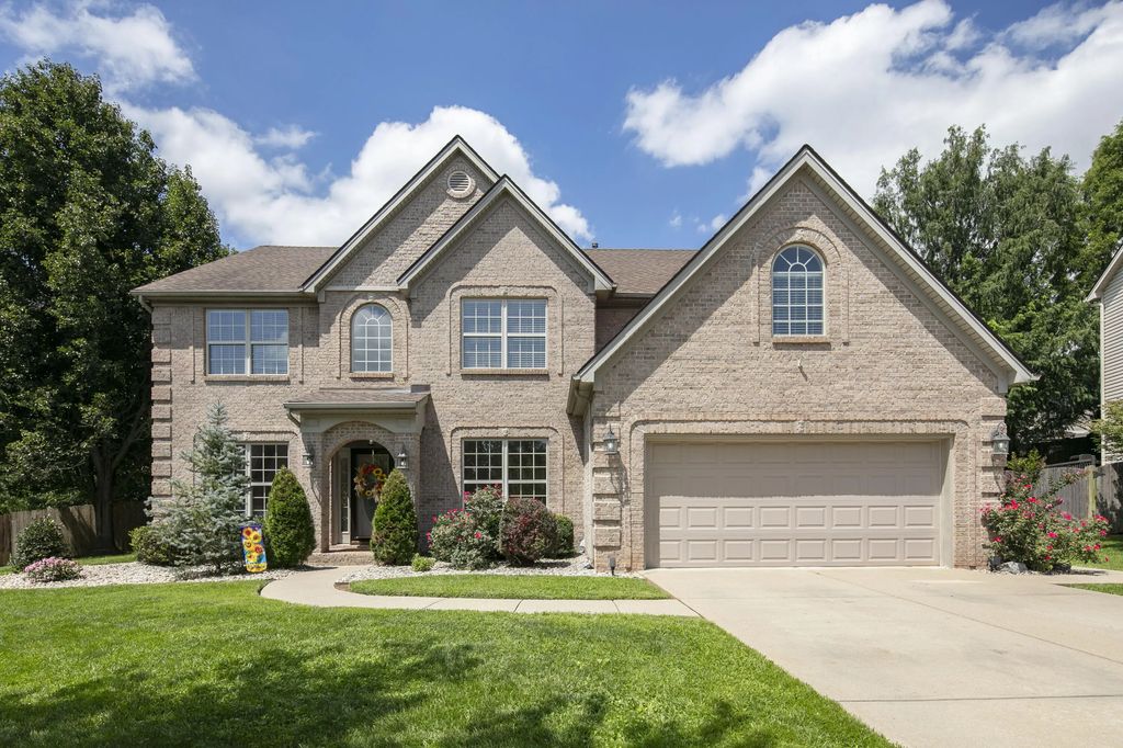 4325 River Oak Trail, Lexington