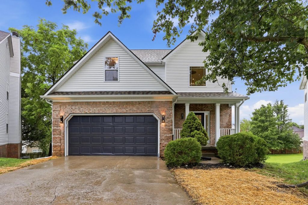4616 Fitzroy Court, Lexington