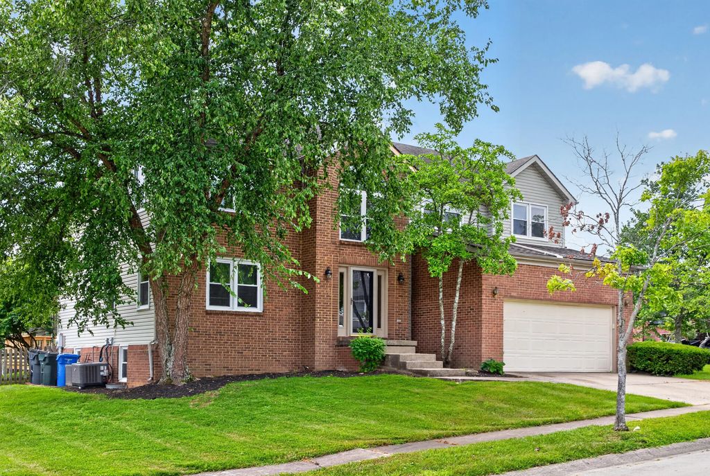 4168 Watertrace Drive, Lexington