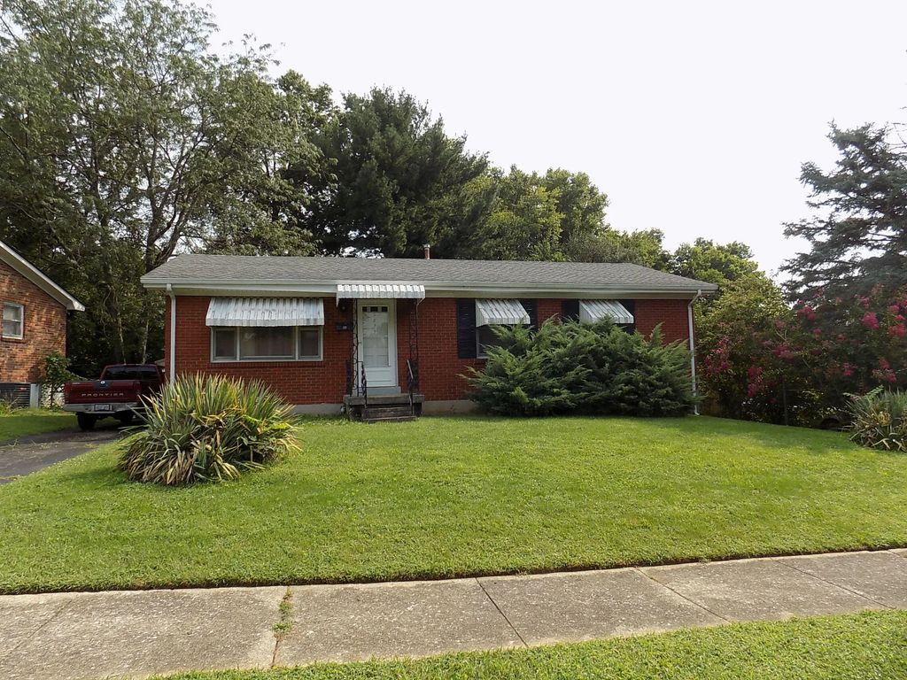 1811 Raleigh Road, Lexington