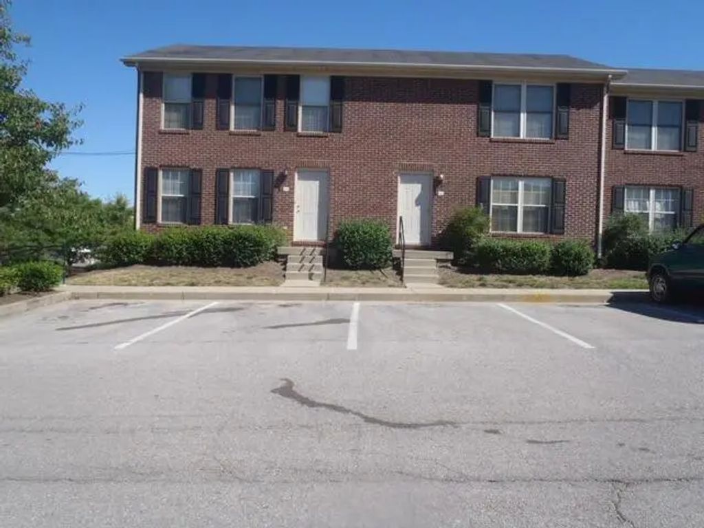 2781 Jacquelyn Lane 413, Lexington