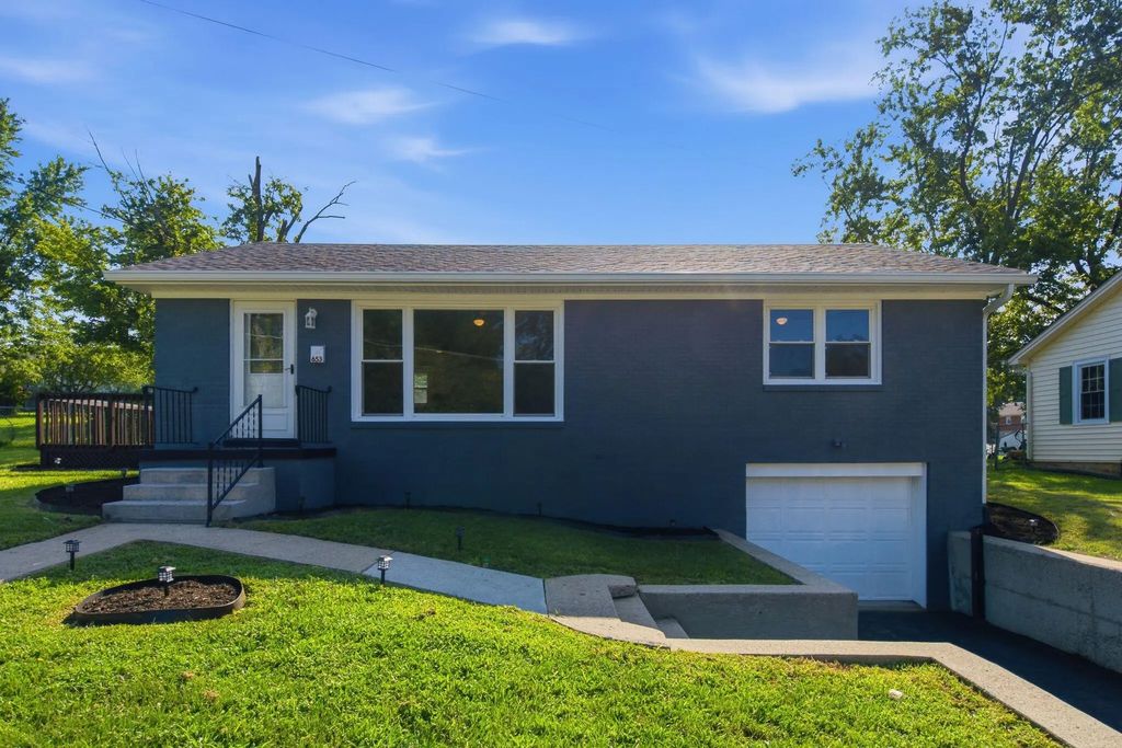 653 Valley Drive, Harrodsburg