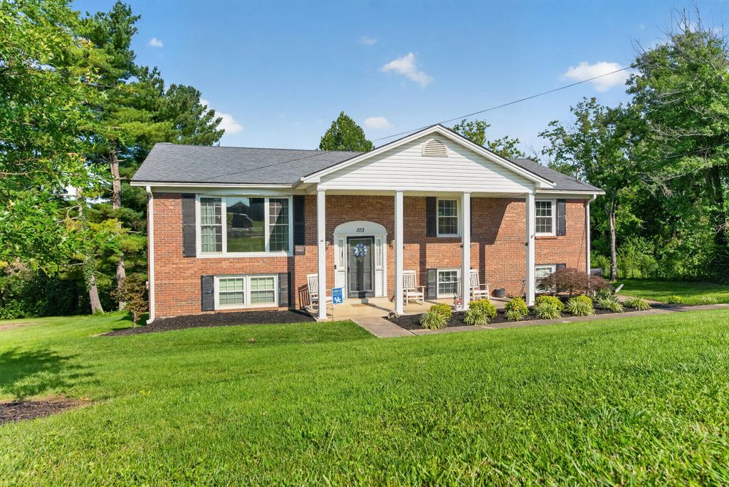 103 Pleasant Ridge Drive, Richmond