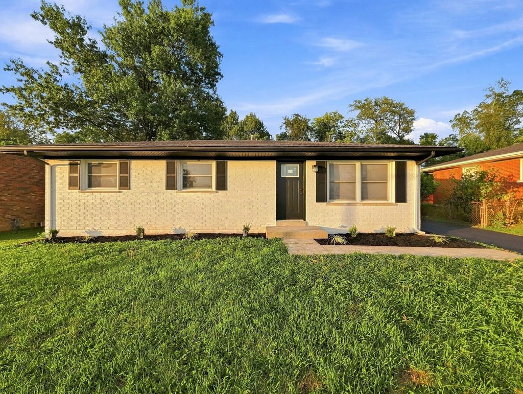 497 Asbury Lane, Lexington