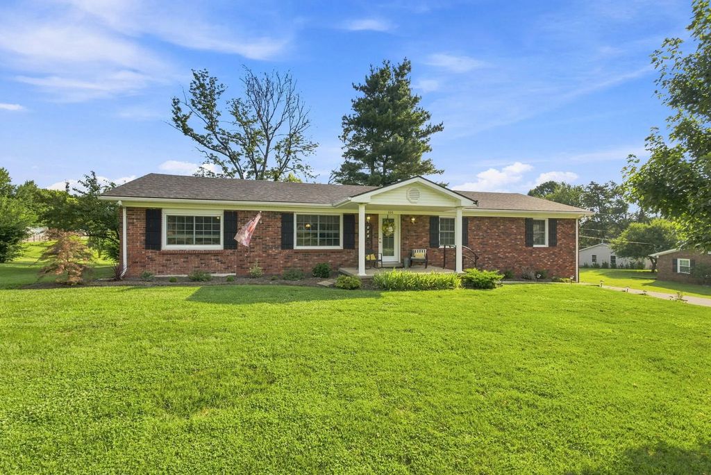 306 Enid Court, Georgetown