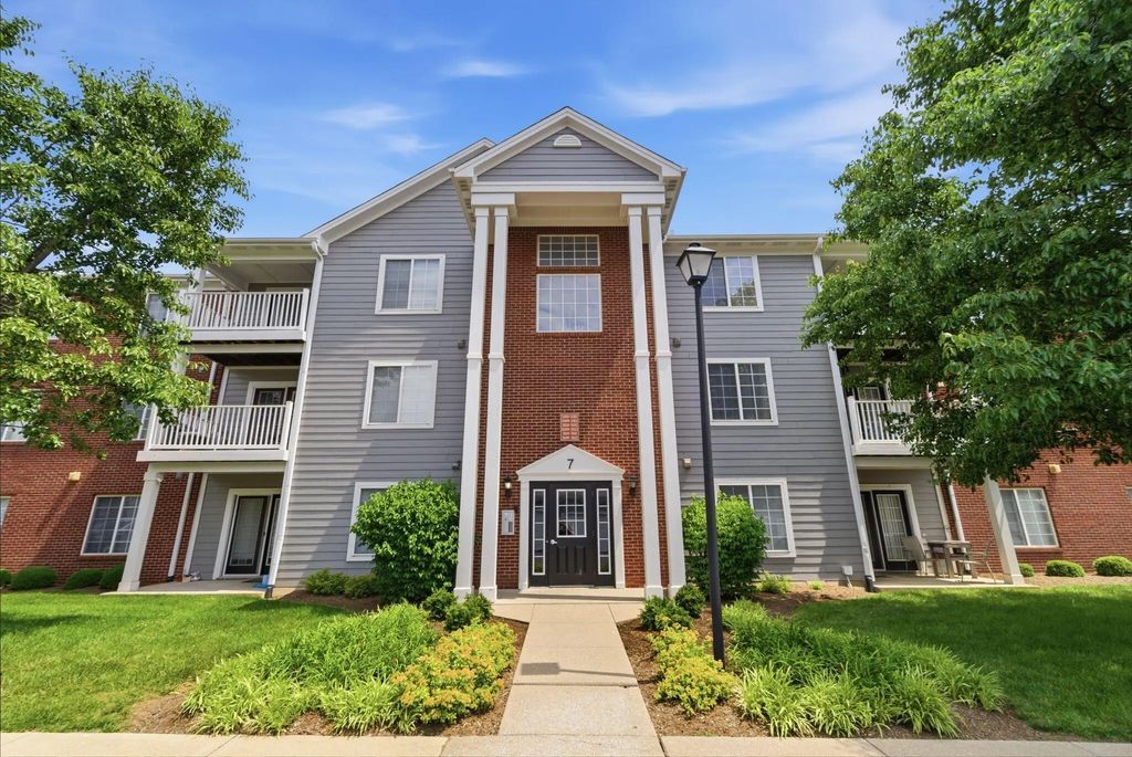 2312 Remington Way 3310, Lexington