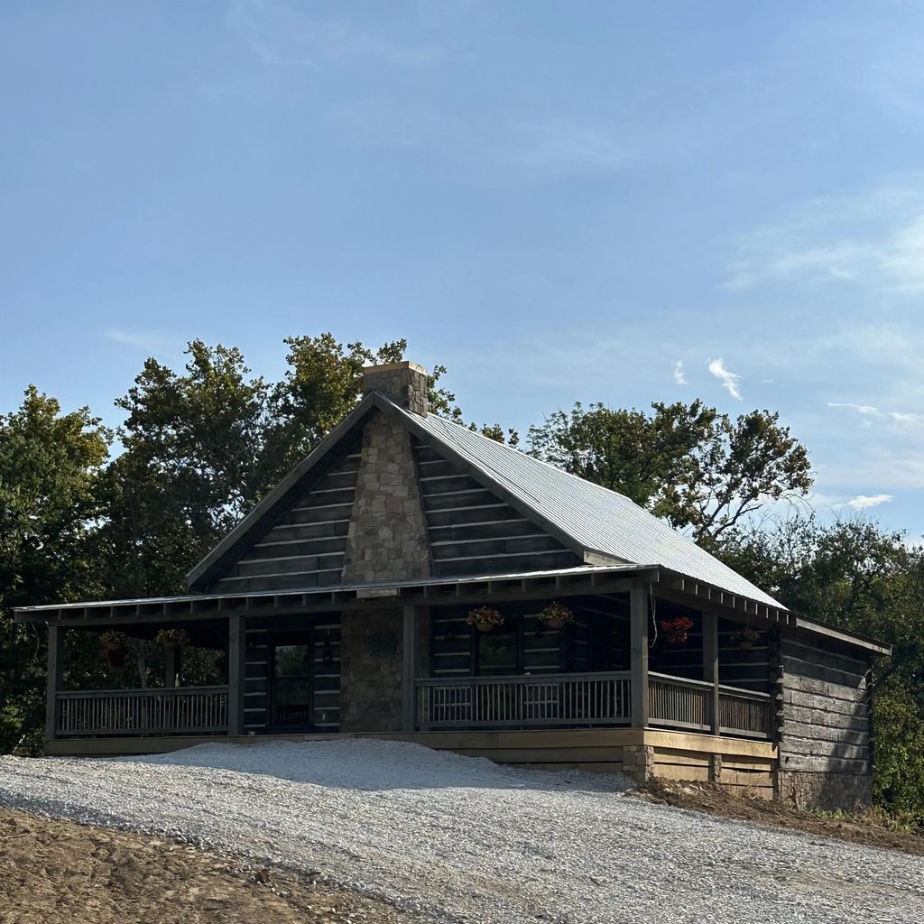 1600  Mill Creek Pike, Lawrenceburg