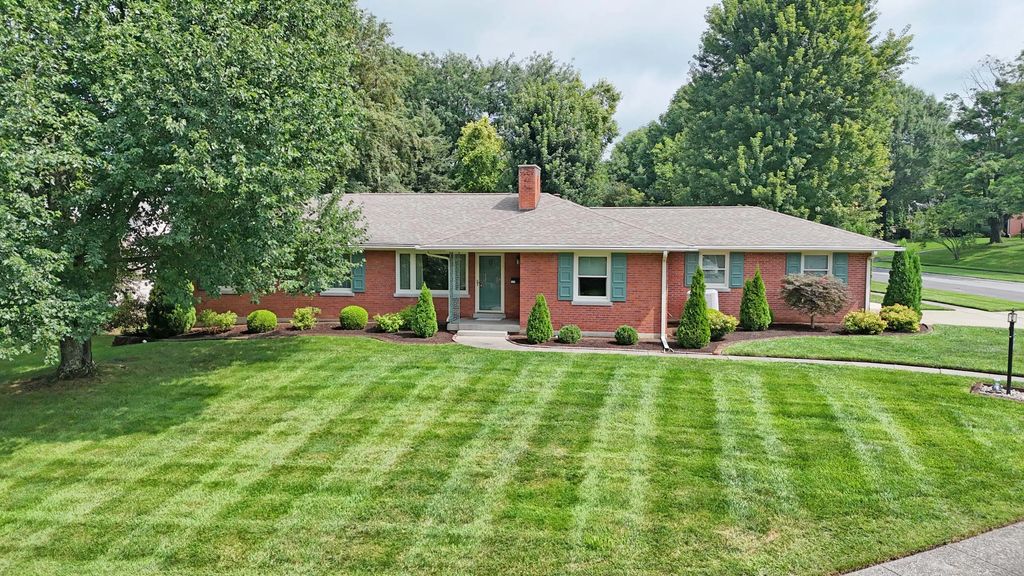 817 Hildeen Drive, Lexington
