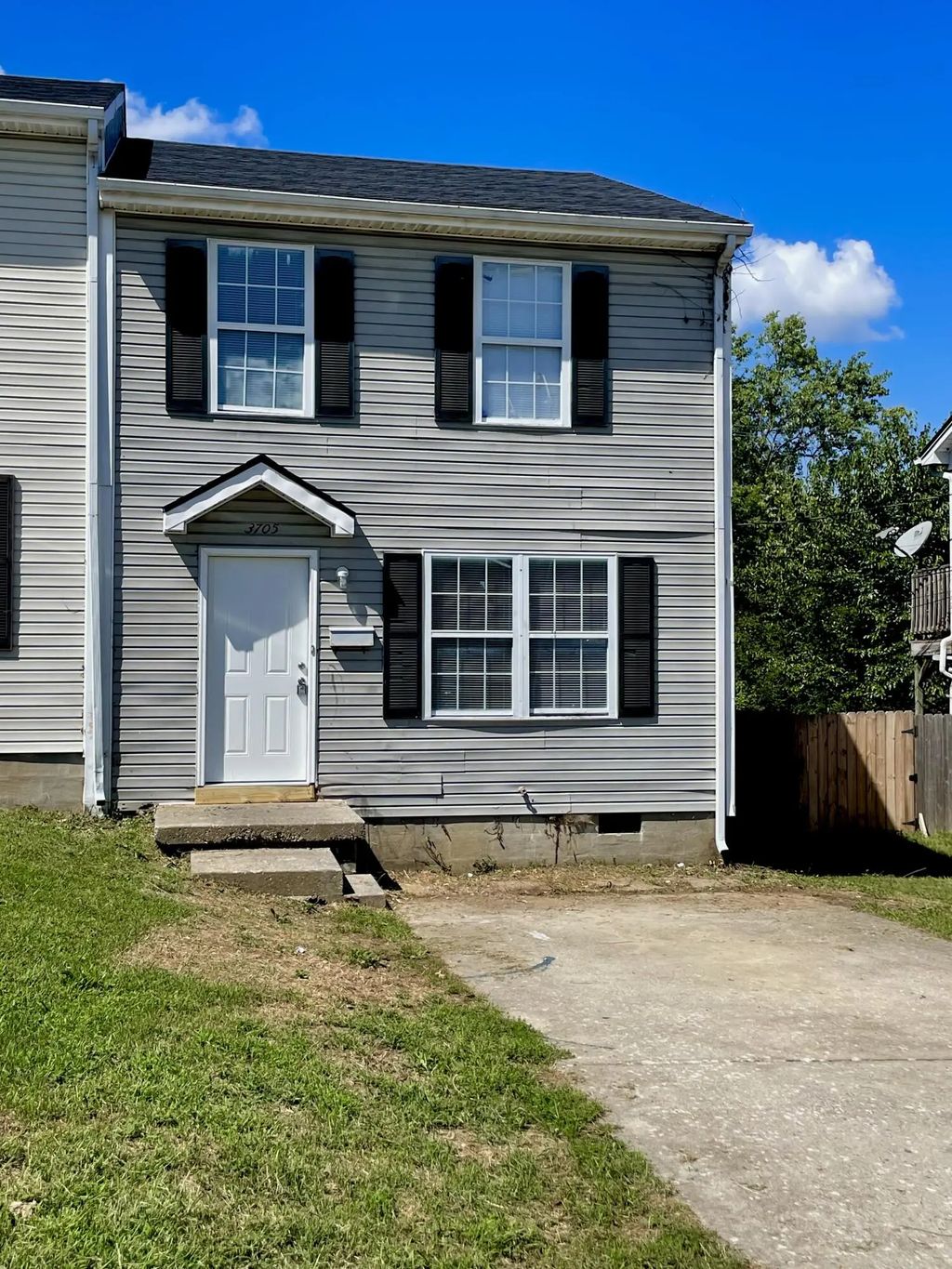 3705 Trent Circle, Lexington
