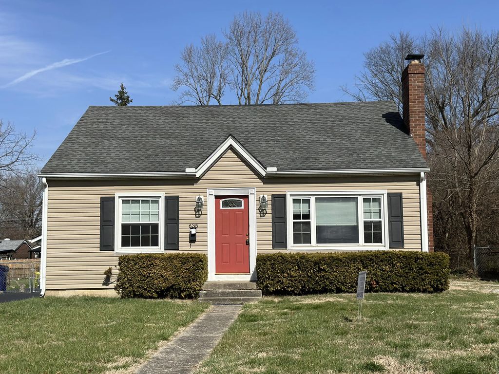 635 Longview Drive, Lexington