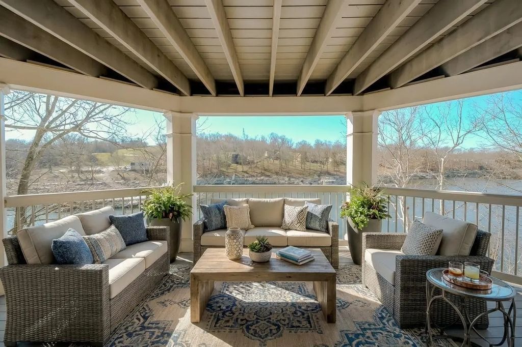 343 Ron Clar Drive, Lancaster