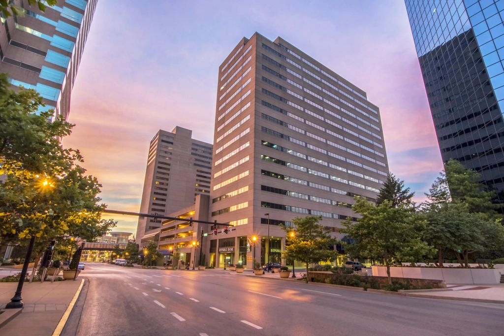 333 W Vine Street 206, Lexington