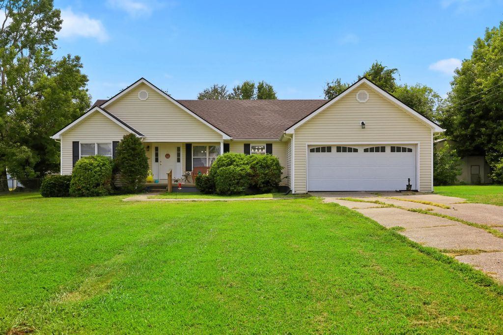 158 Cabin Creek Heights, Winchester