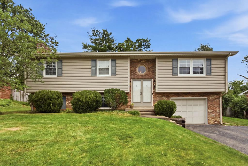 481 Severn Way, Lexington