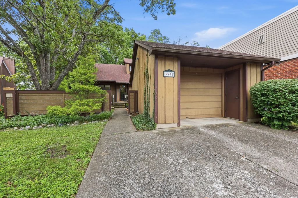 3501 Windgate Way, Lexington