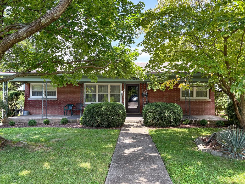 609 Portland Drive, Lexington