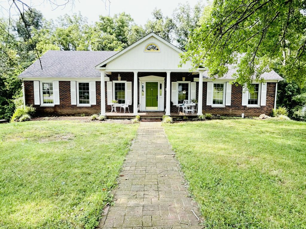 149 Mercer Avenue, Harrodsburg