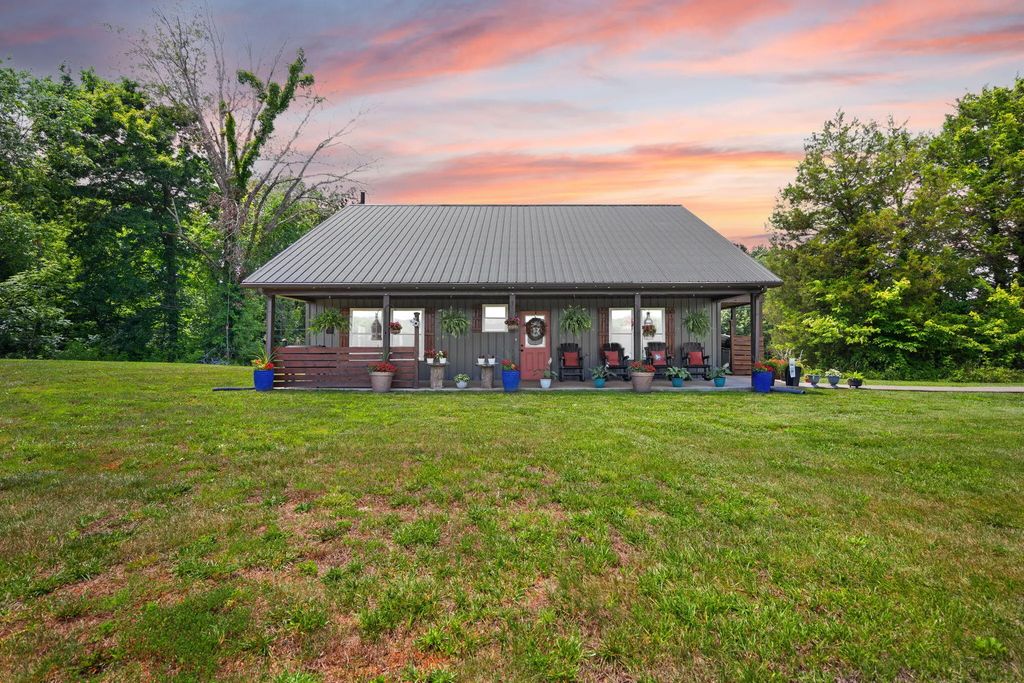 1717 Halltown Road, Canmer