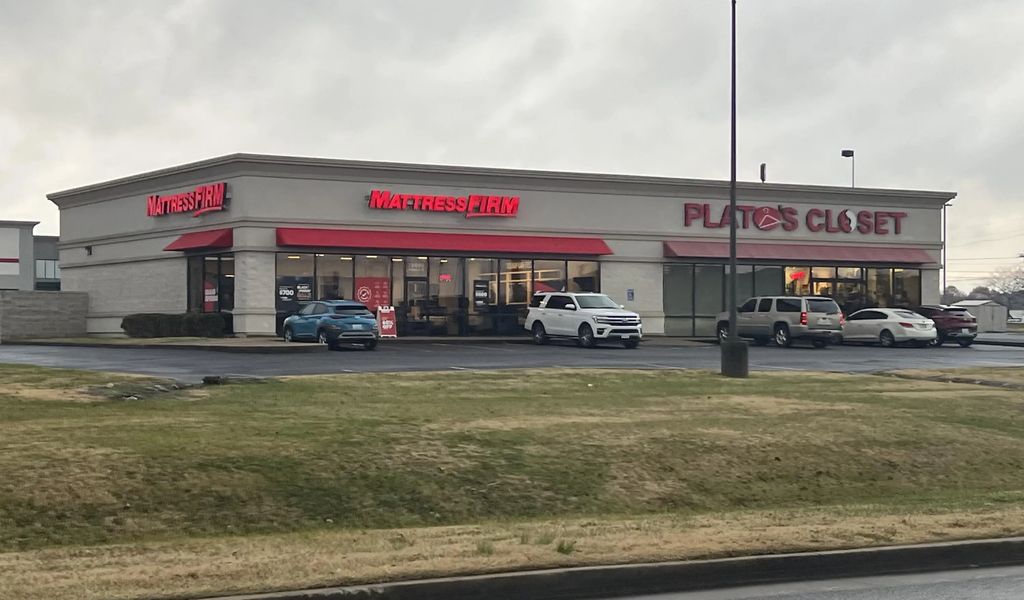 2909 James Sanders Boulevard B, Paducah