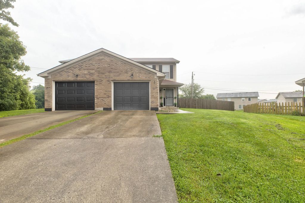 325 Essex Court, Winchester