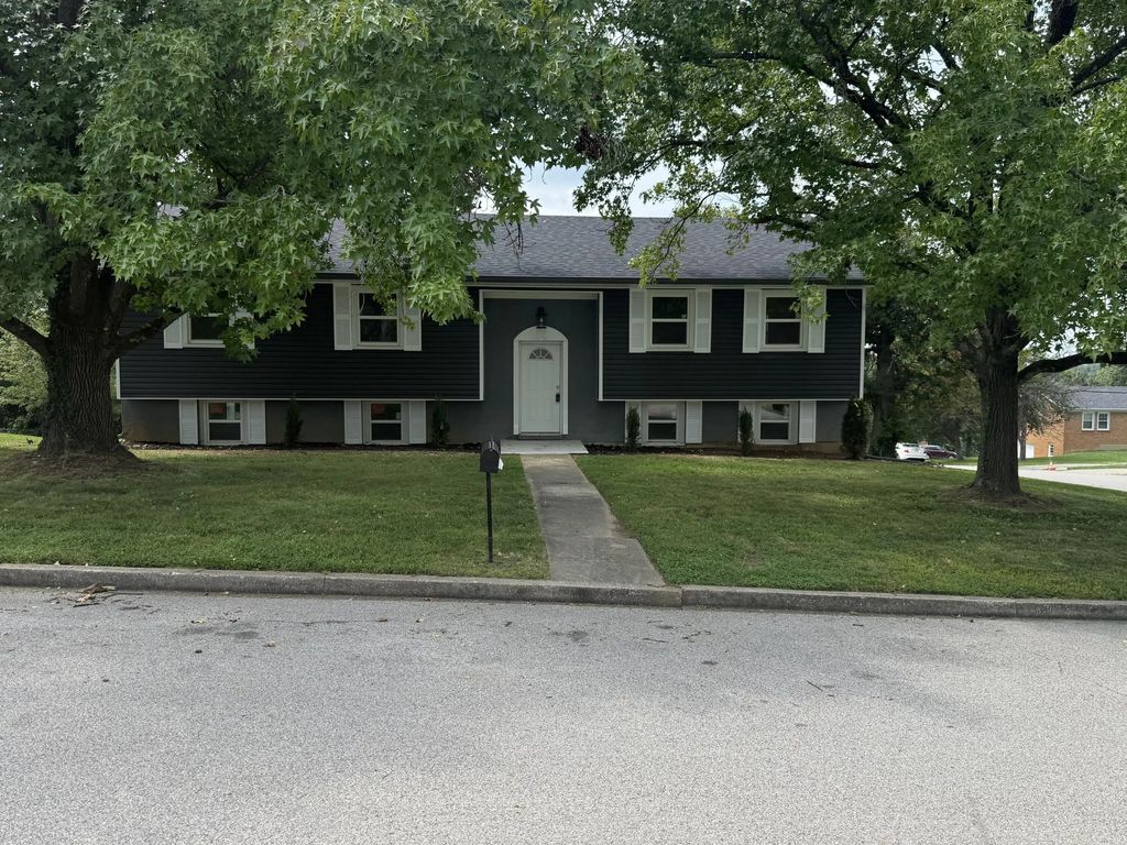 126 Millstone Drive, Richmond