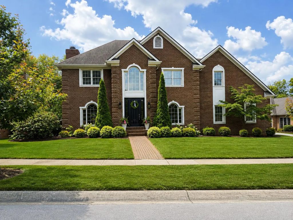 3208 Penbroke Place, Lexington