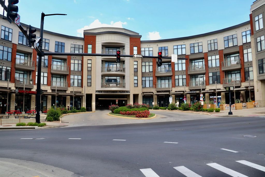 220 Cedar Street 107, Lexington