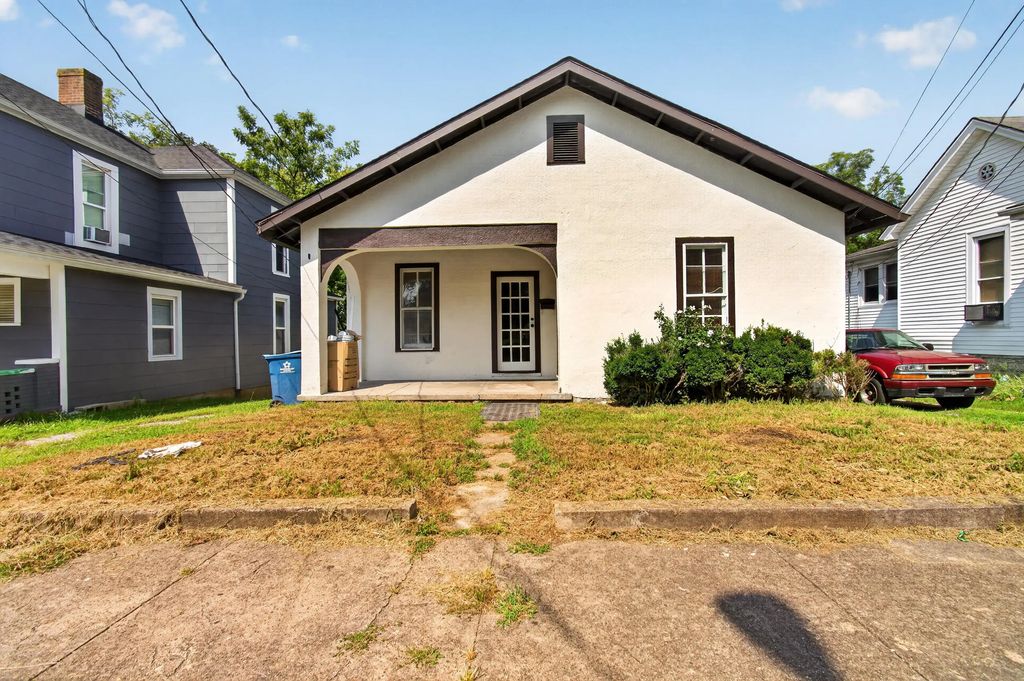 335 N 5th Street, Danville