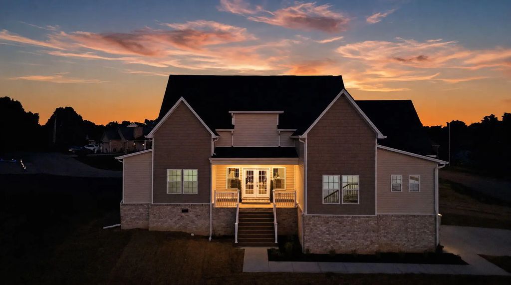 410 Fairholme Way, Winchester