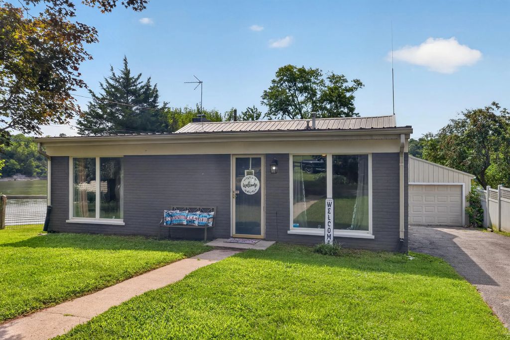 446 Lakeview Road, Harrodsburg