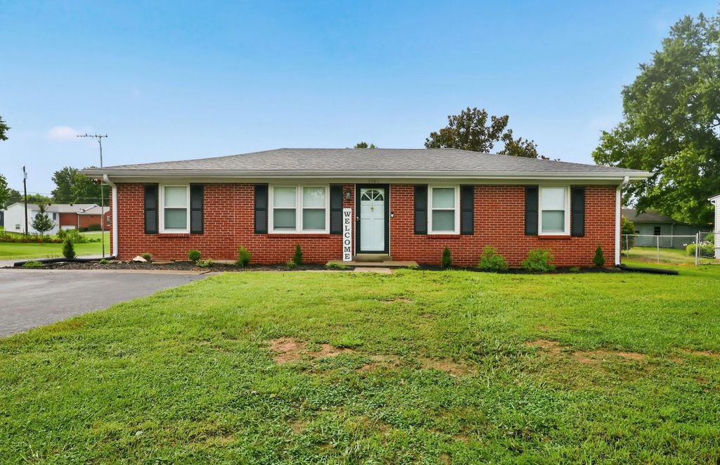 1381 Mackville Road, Harrodsburg