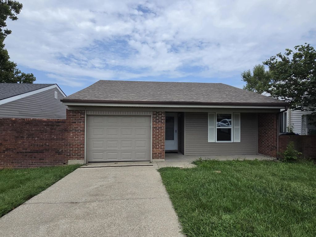 1361 Grafton Drive, Lexington