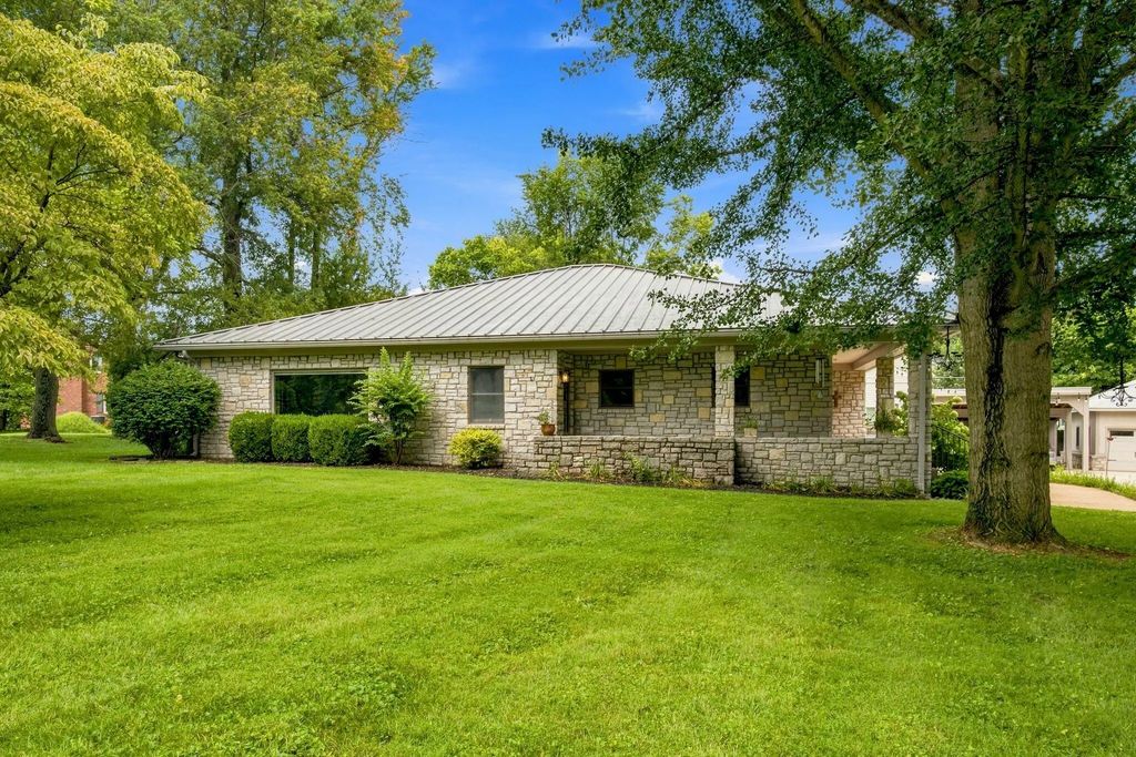 4109 Heraldry Court, Lexington