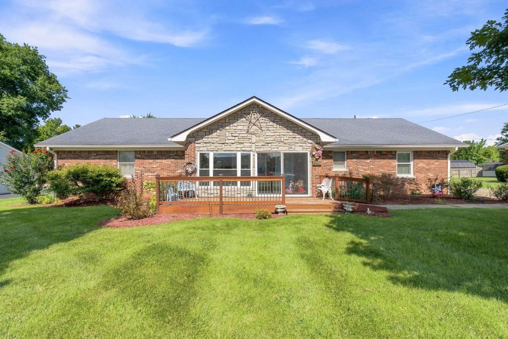 1111 Comanche Trail, Georgetown