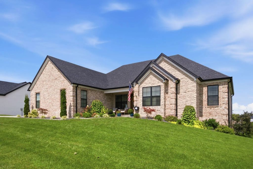4237 Equestrian Way, Richmond