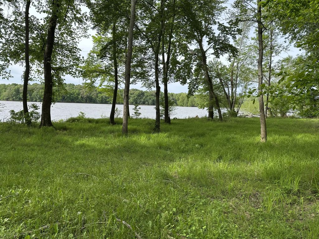 11 Lot 11 Lovers  Lane, Benton