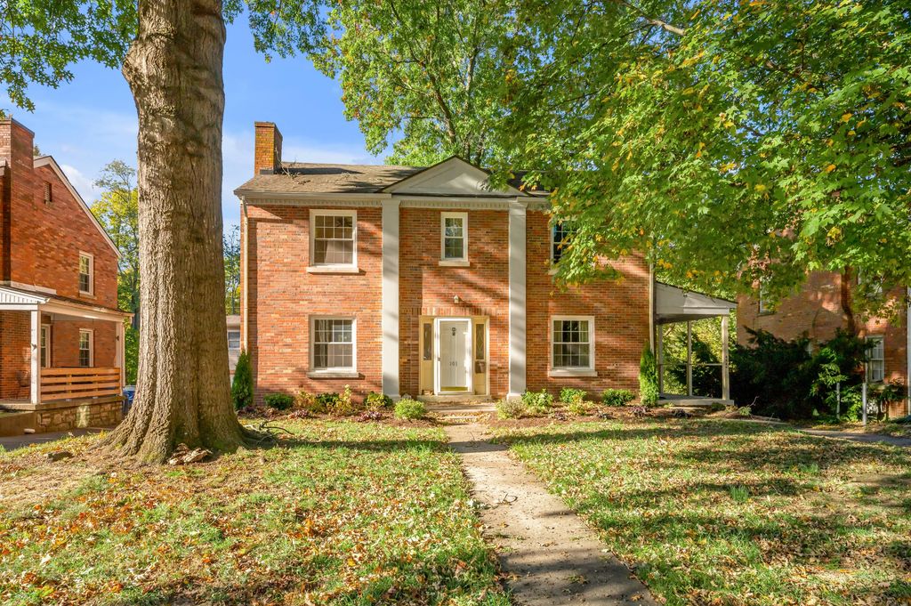 494 Bob O Link Drive 101, Lexington