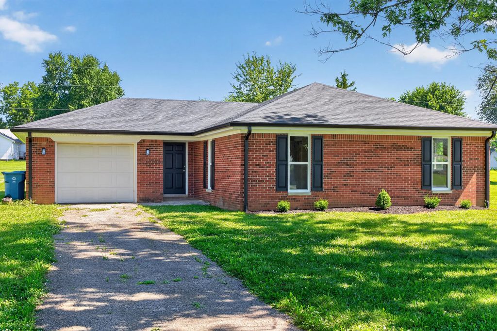 251 Longview Street, Harrodsburg
