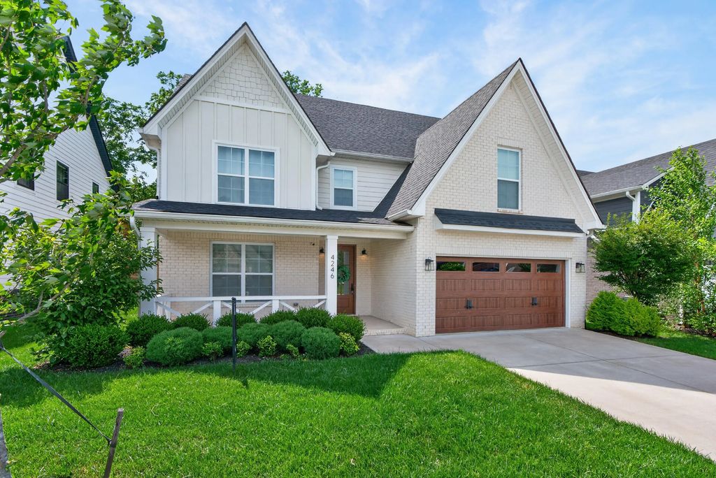 4246 Captains  Court, Lexington