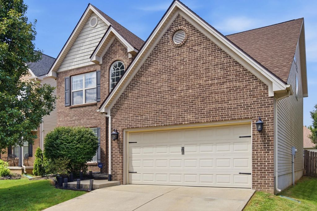 2344 Merluna Drive, Lexington