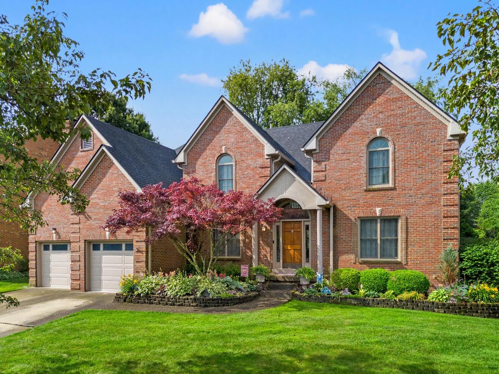 3337 Brighton Place Drive, Lexington